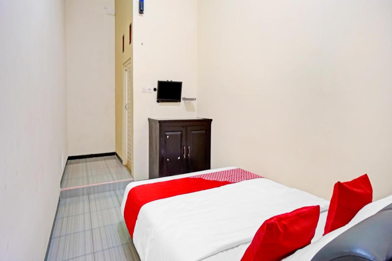 Oyo 3298 Bromo Guest House Family Malang Zewnętrze zdjęcie